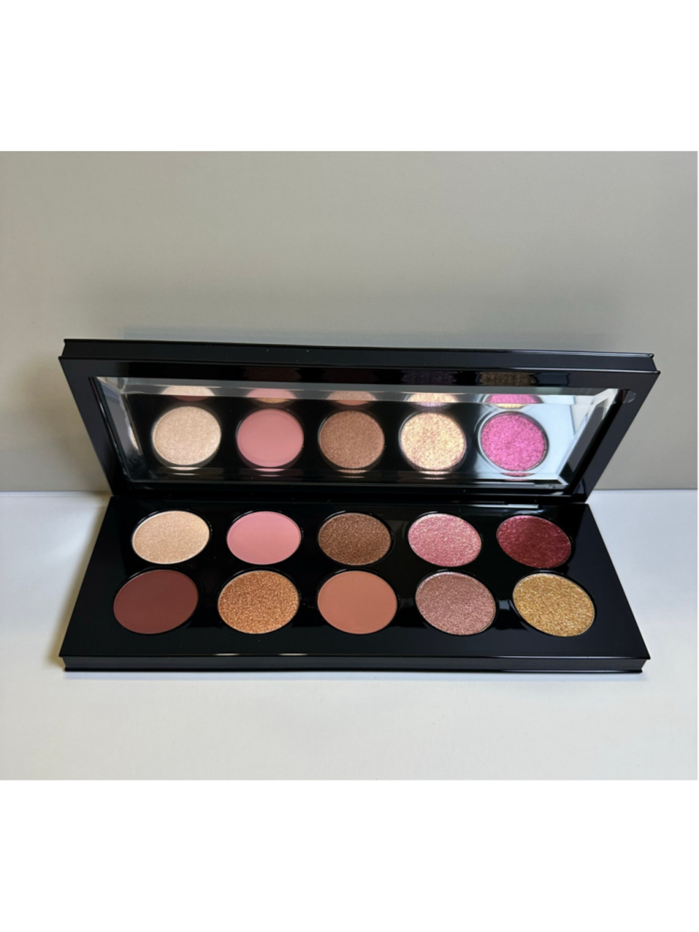 Pat McGrath Labs Mothership 10-Shade Palette Pressed Powder 0.44 oz 18M